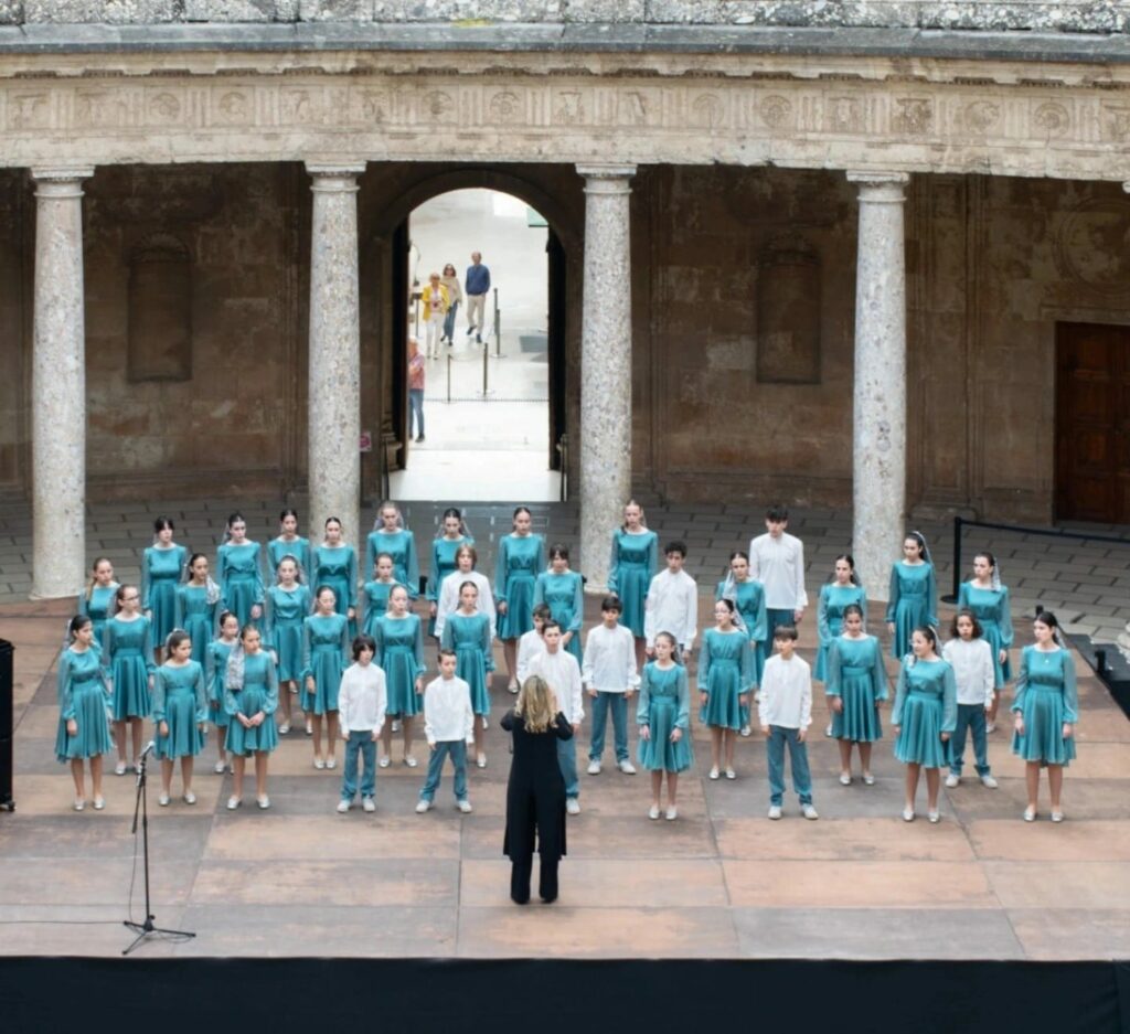 IMG-20250512-WA0032 - Pequeñas voces de la Alhambra